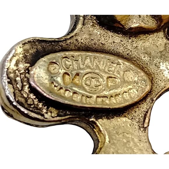 Chanel Gold Plated Clip Earrings - Picture 7 of 8